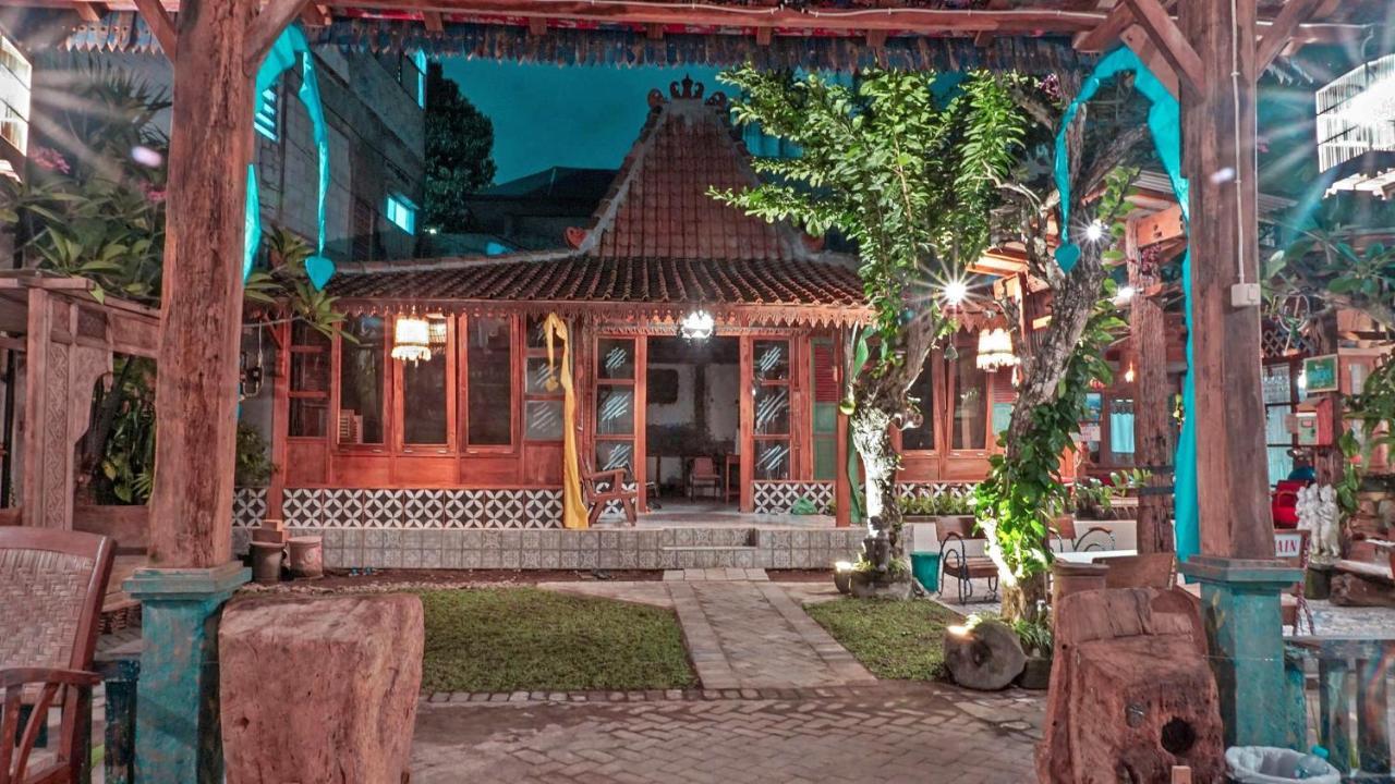 Budarno Homestay Kejayan Ngoại thất bức ảnh
